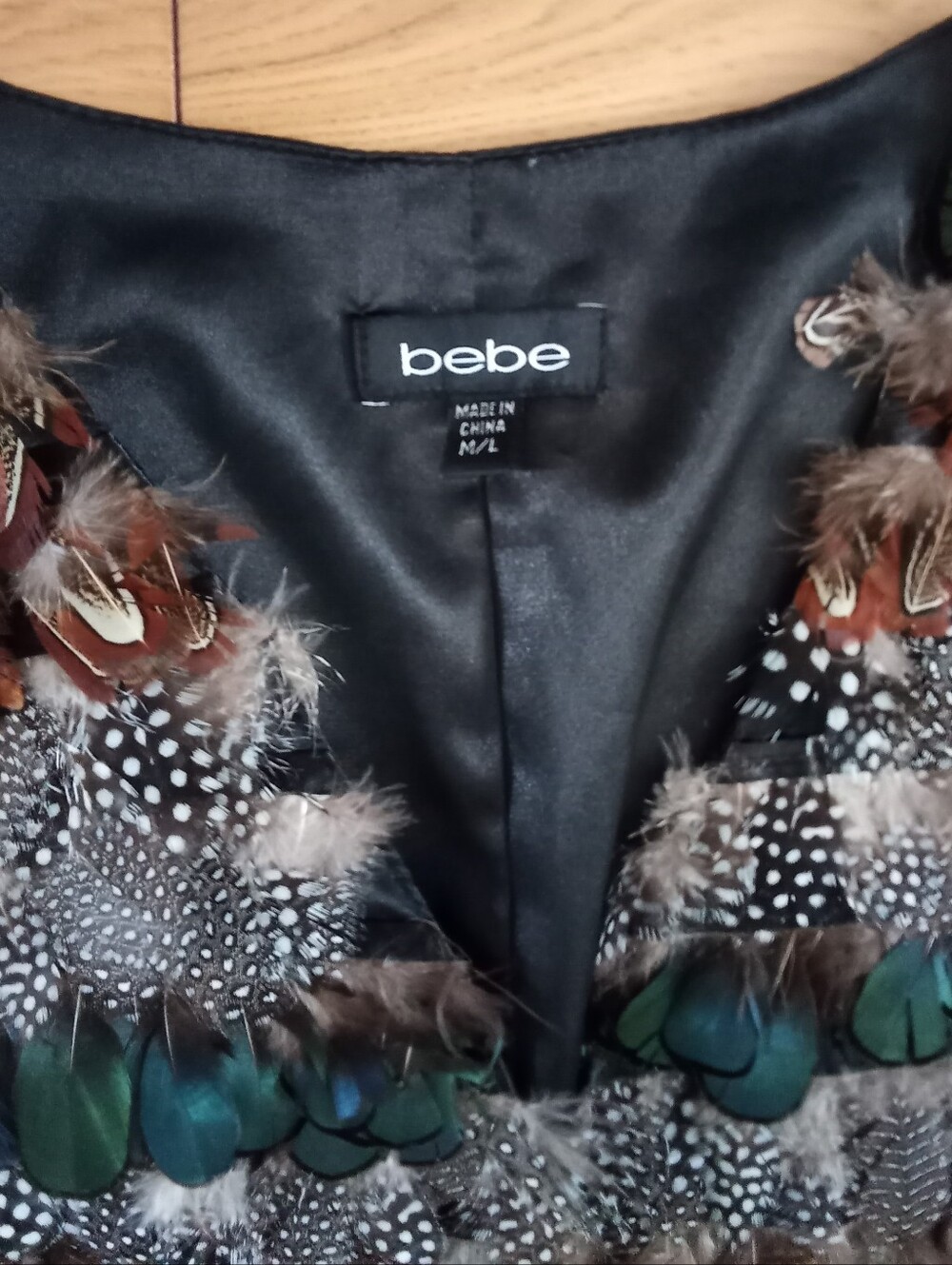 Bebe Feather Vest - Picture 2 of 4